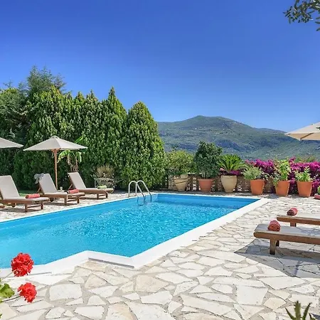Kato Kateleios Sleeps 7 Pool Air Con Wifi Villa